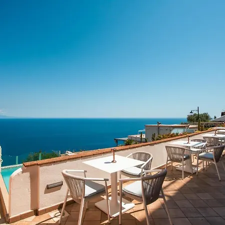 Margherita 4*