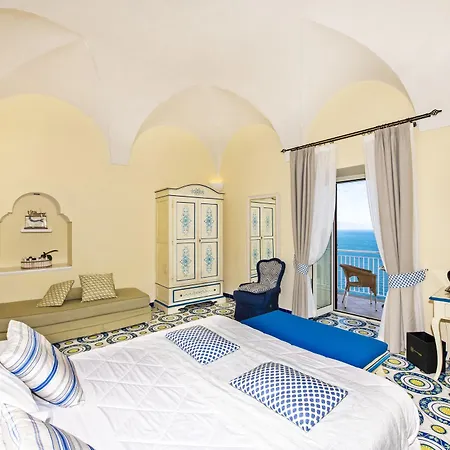 Margherita 4*