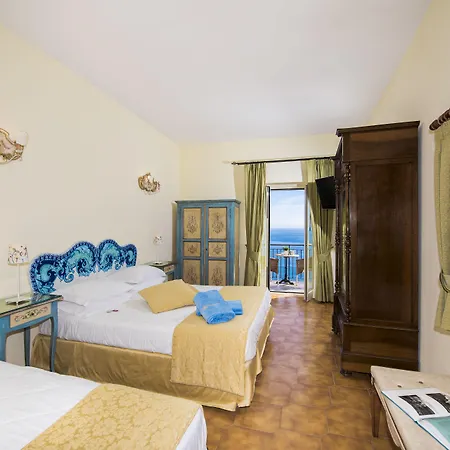Margherita Hotel 4*